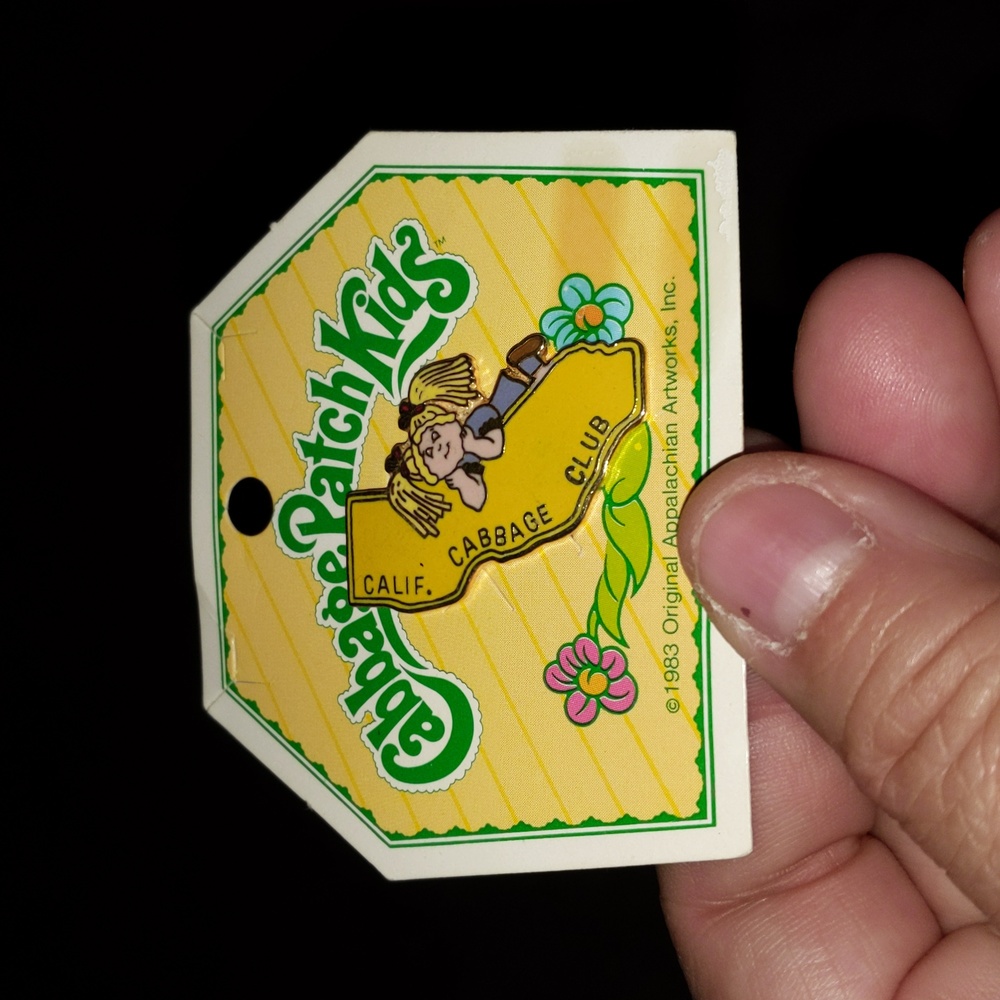 Vintage cabbage patch California pin